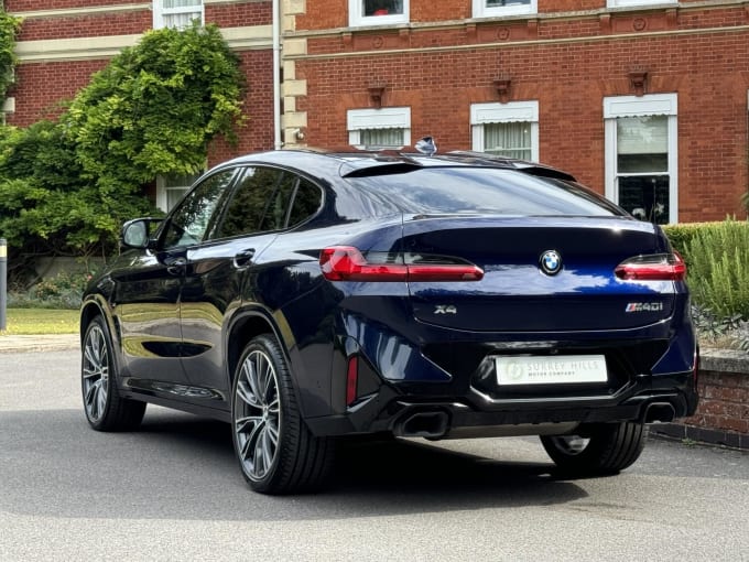 2022 BMW X4