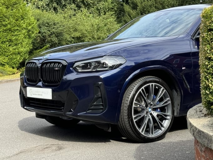 2022 BMW X4