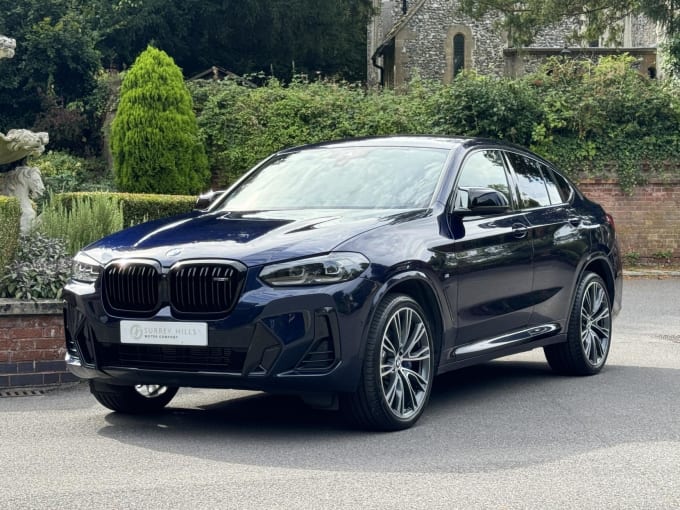 2022 BMW X4