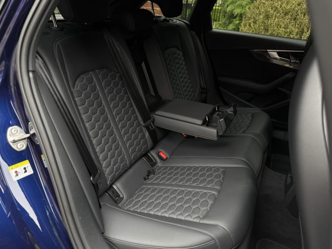2022 Audi Rs4 Avant