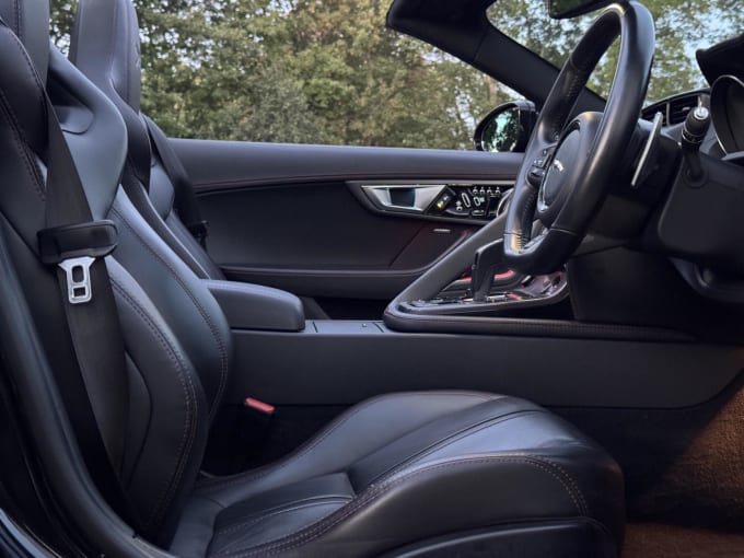 2015 Jaguar F-type