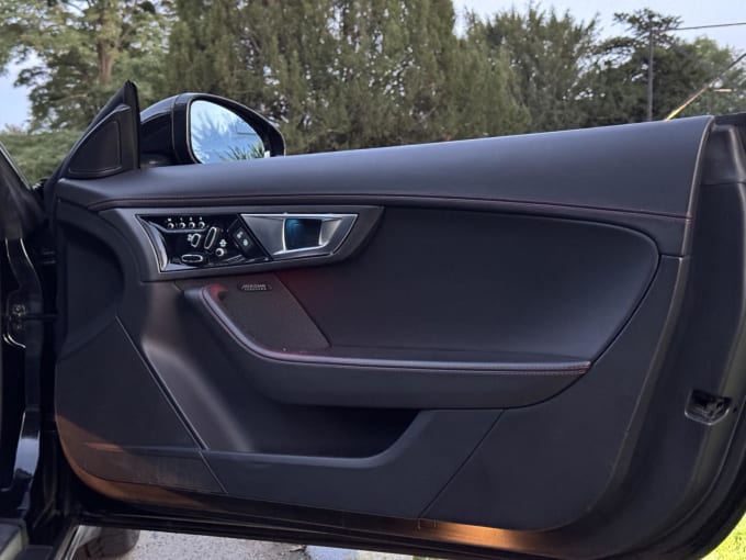 2015 Jaguar F-type