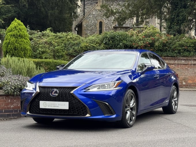 2021 Lexus Es