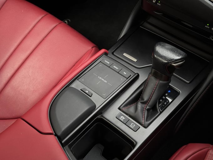 2021 Lexus Es