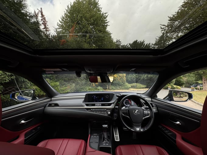 2021 Lexus Es