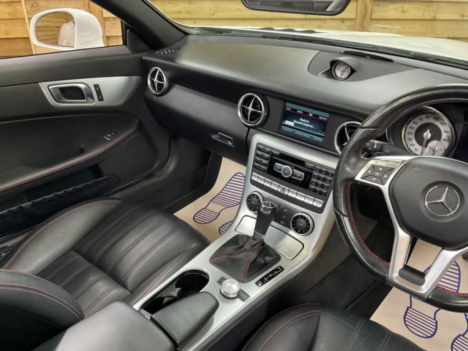 2025 Mercedes-benz Slk