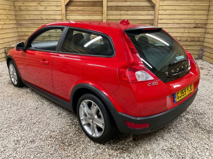 2025 Volvo C30