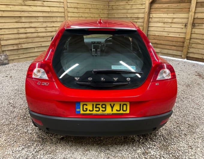 2025 Volvo C30