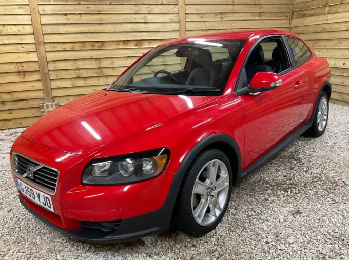 2025 Volvo C30