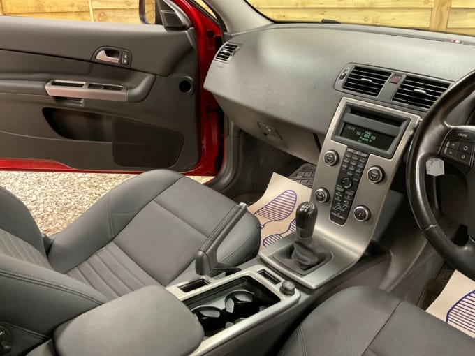 2025 Volvo C30