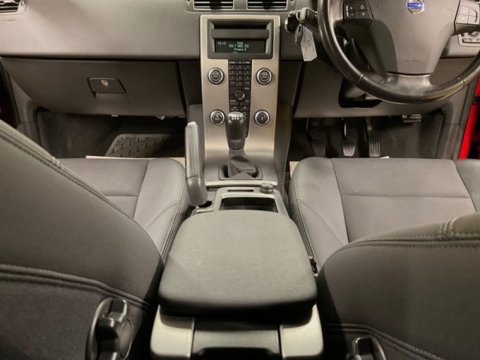 2025 Volvo C30