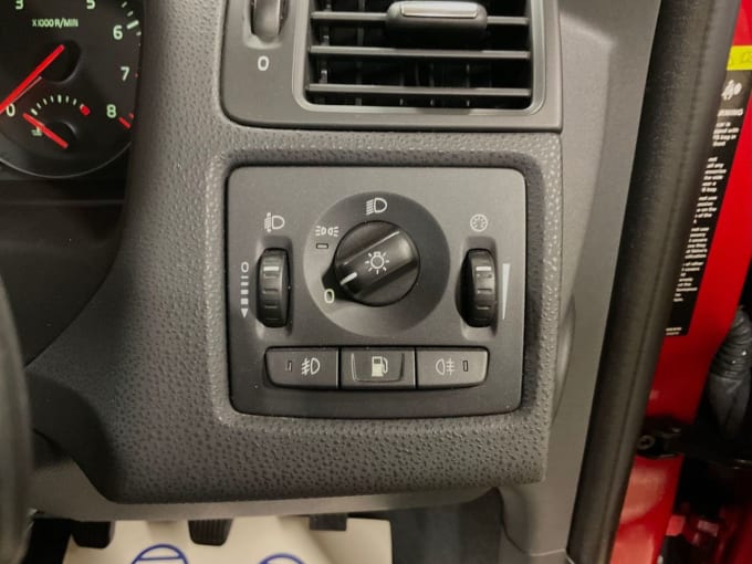 2025 Volvo C30