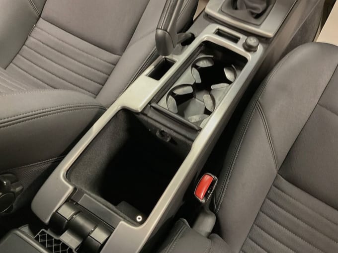2025 Volvo C30