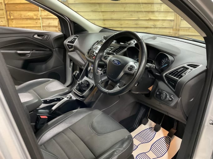 2025 Ford Kuga