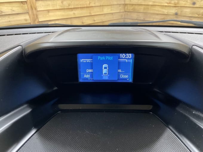 2025 Ford Kuga