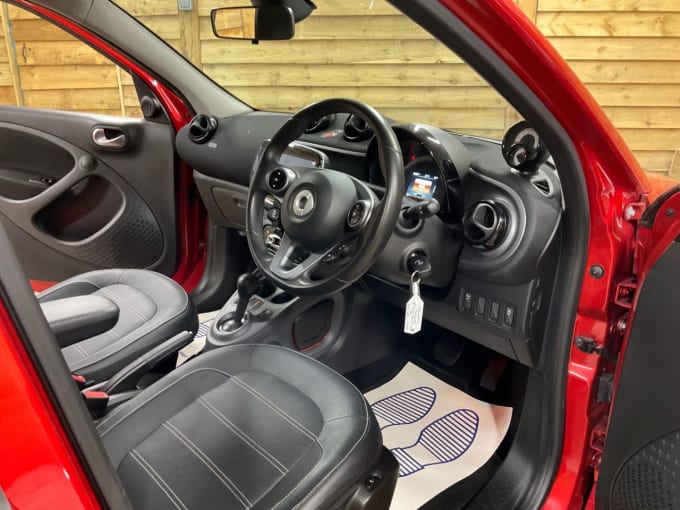 2025 Smart Forfour