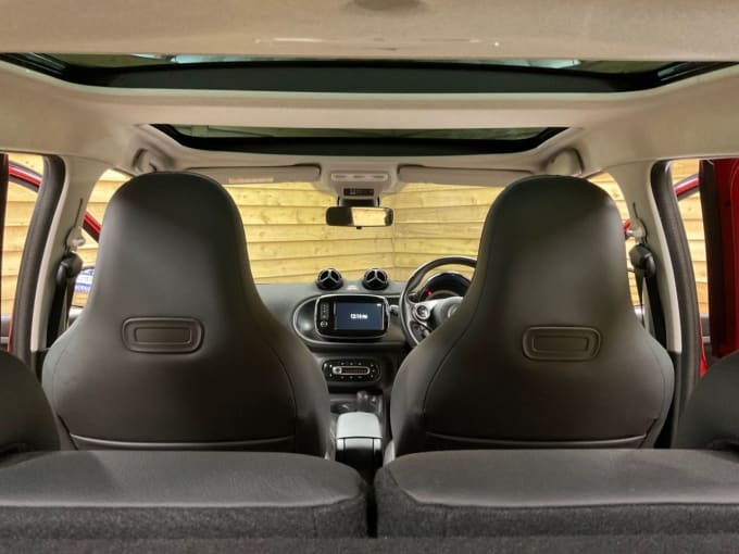 2025 Smart Forfour