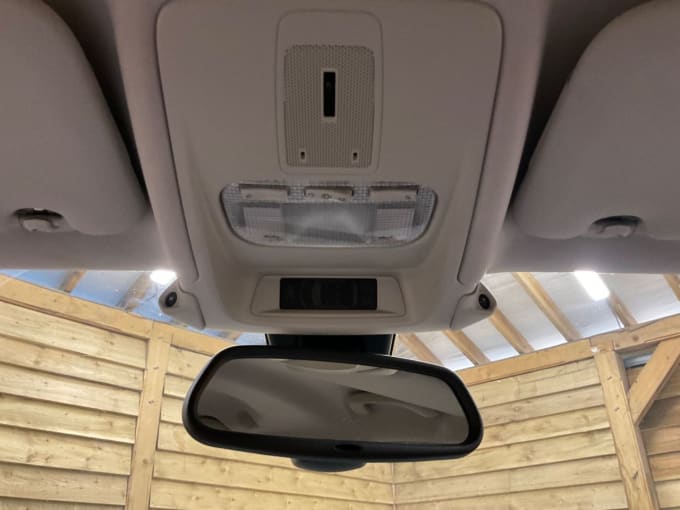 2025 Citroen C5