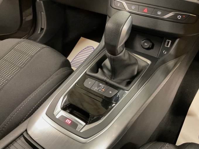 2025 Peugeot 308