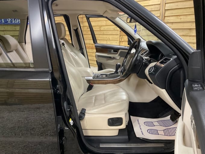 2025 Land Rover Range Rover Sport