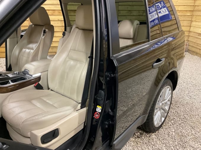 2025 Land Rover Range Rover Sport