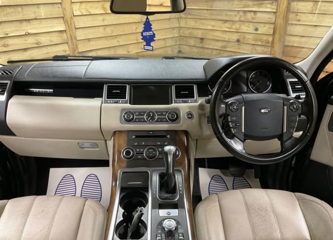 2025 Land Rover Range Rover Sport