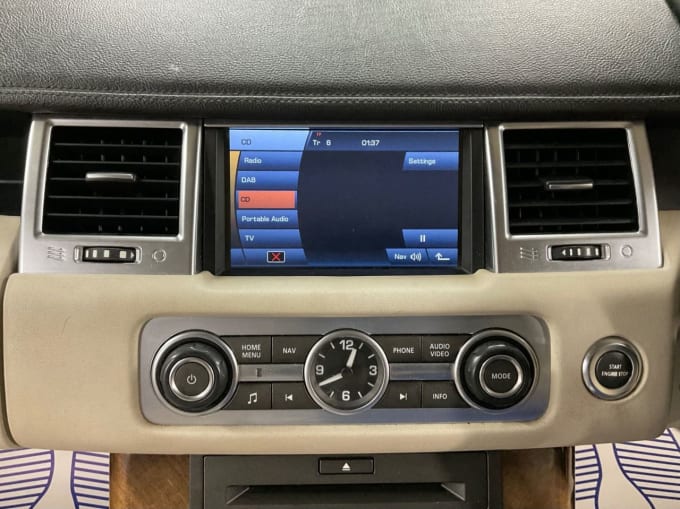 2025 Land Rover Range Rover Sport