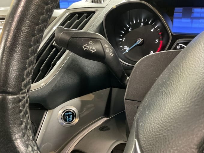 2025 Ford C-max