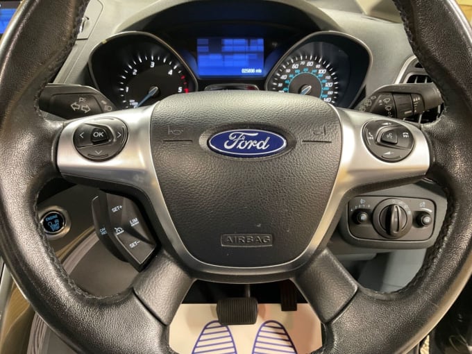 2025 Ford C-max