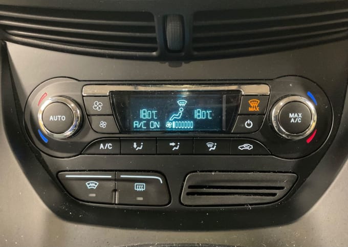 2025 Ford C-max