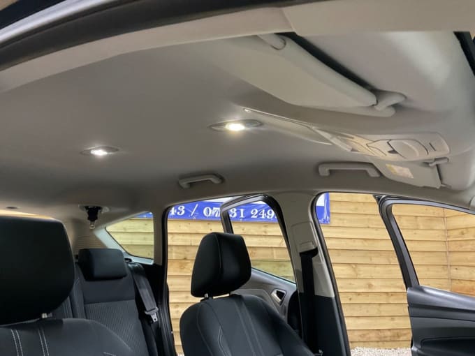 2025 Ford C-max