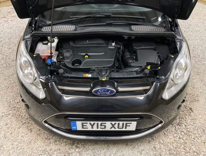 2025 Ford C-max