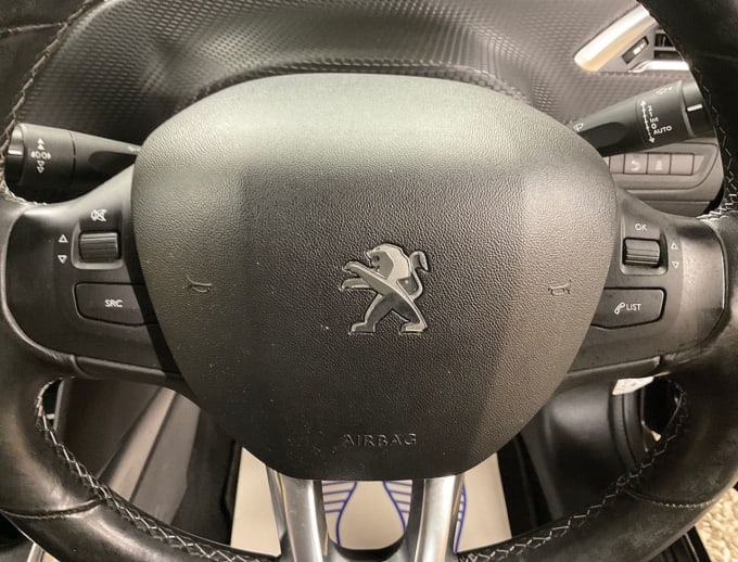 2025 Peugeot 2008