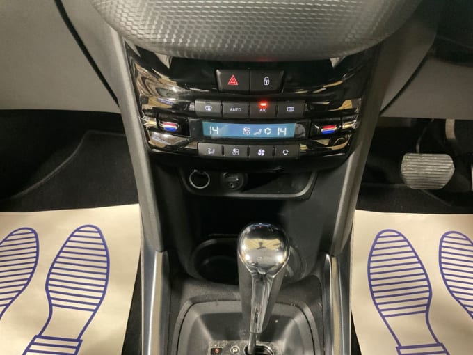 2025 Peugeot 2008