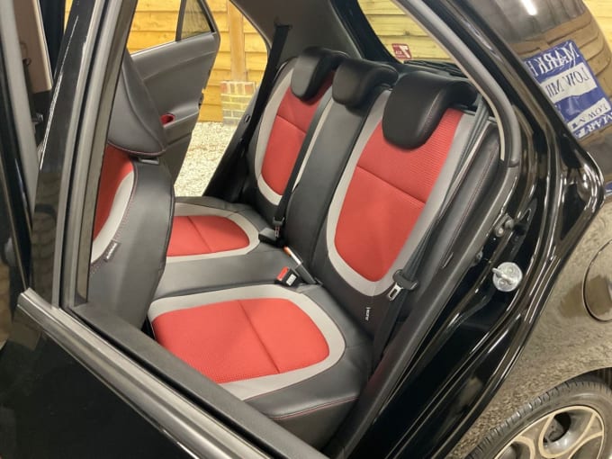 2025 Kia Picanto
