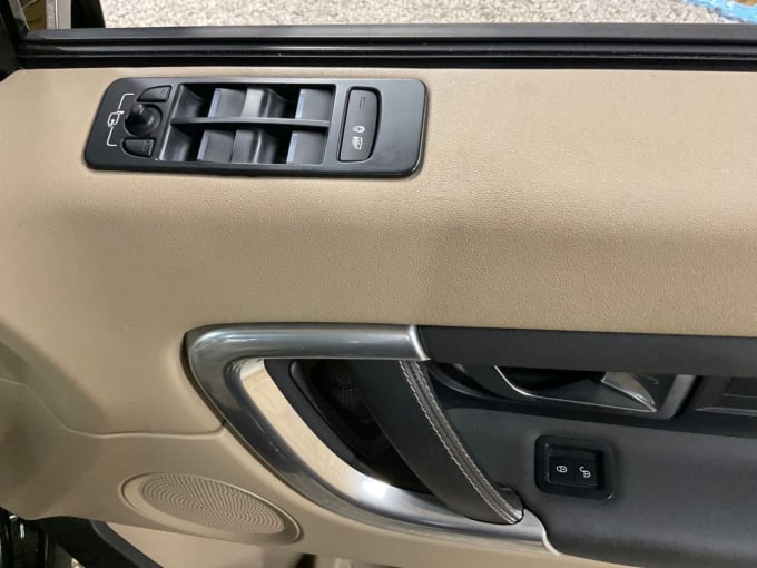 2025 Land Rover Discovery Sport