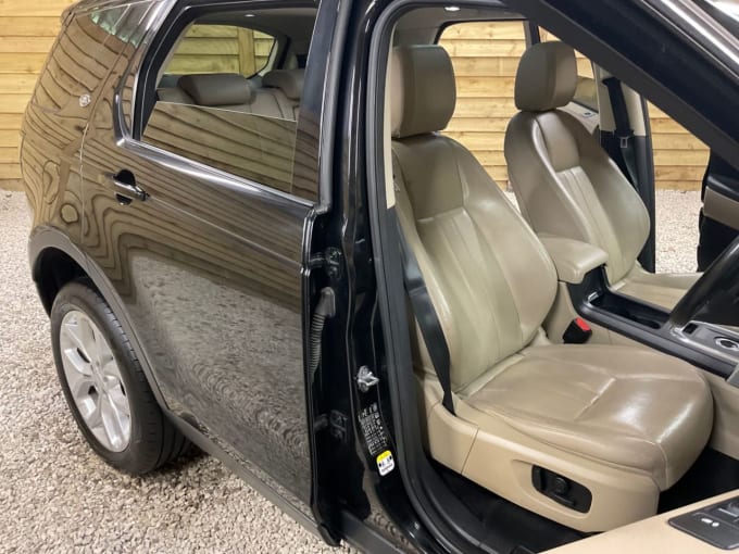 2025 Land Rover Discovery Sport
