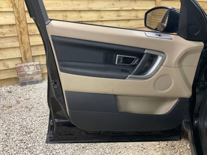 2025 Land Rover Discovery Sport