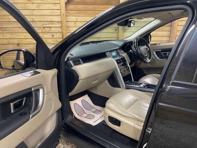 2025 Land Rover Discovery Sport