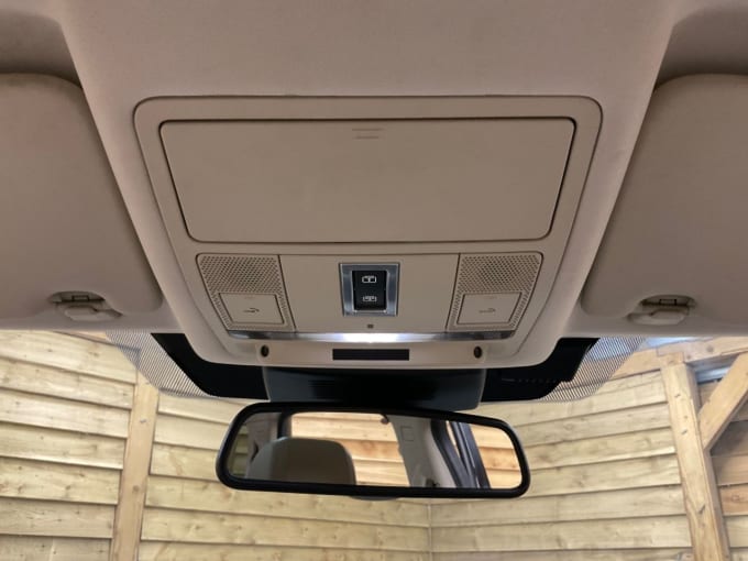 2025 Land Rover Discovery Sport