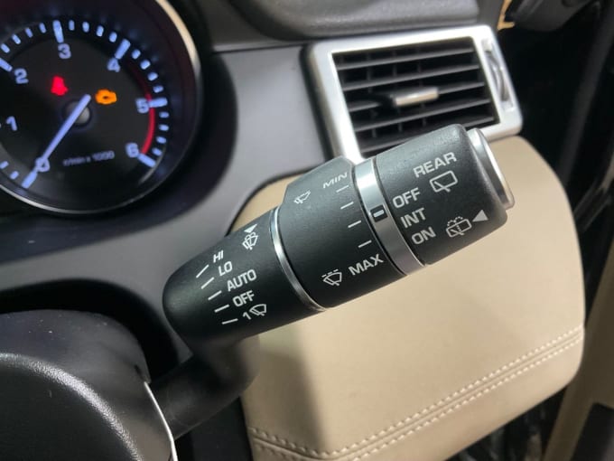 2025 Land Rover Discovery Sport