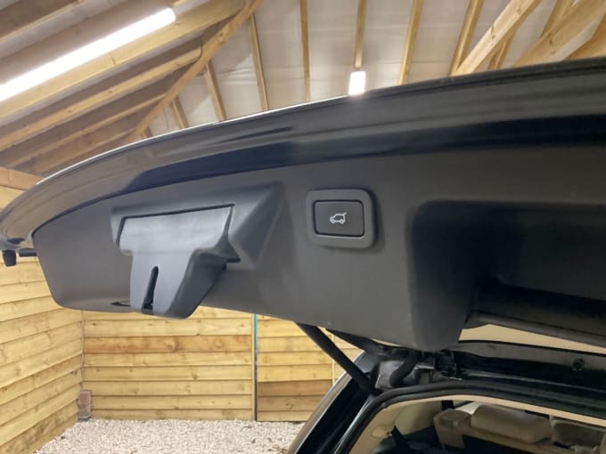2025 Land Rover Discovery Sport
