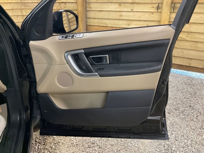 2025 Land Rover Discovery Sport