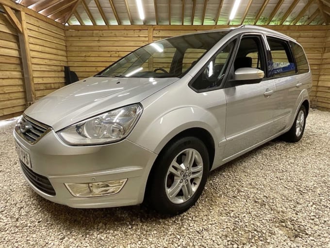 2025 Ford Galaxy