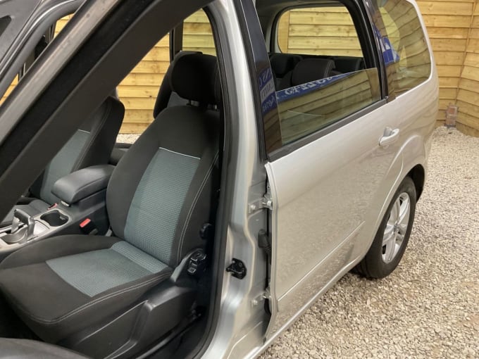 2025 Ford Galaxy