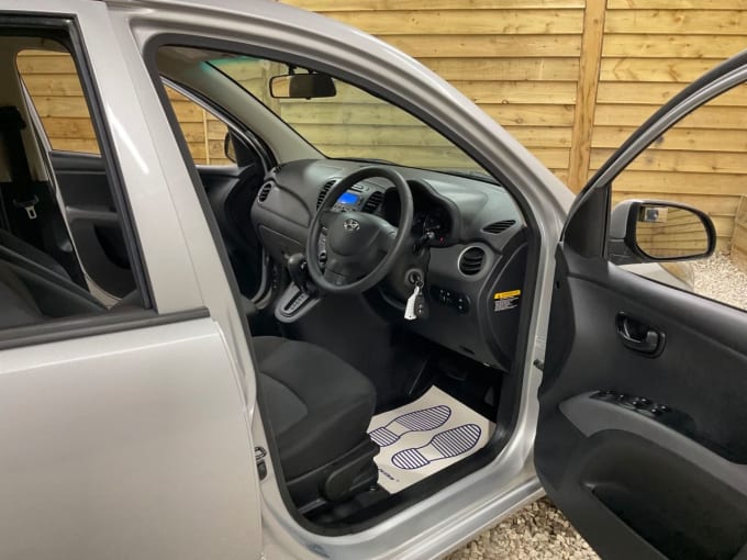 2025 Hyundai I10