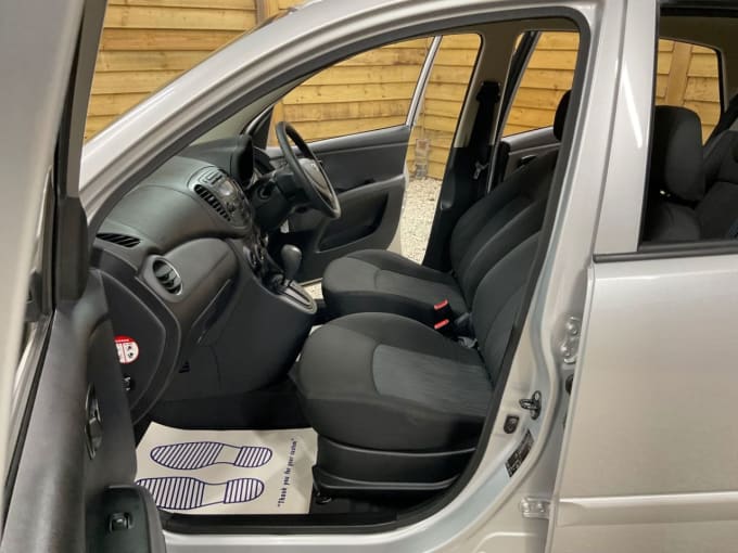 2025 Hyundai I10
