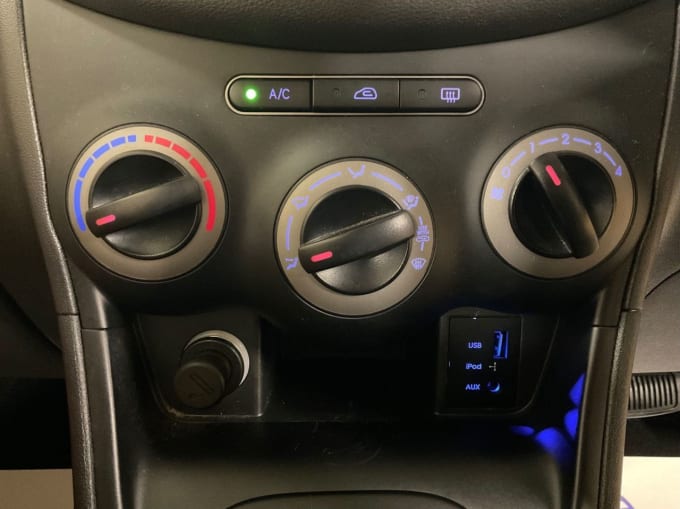 2025 Hyundai I10