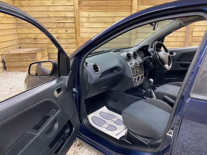 2025 Ford Fiesta