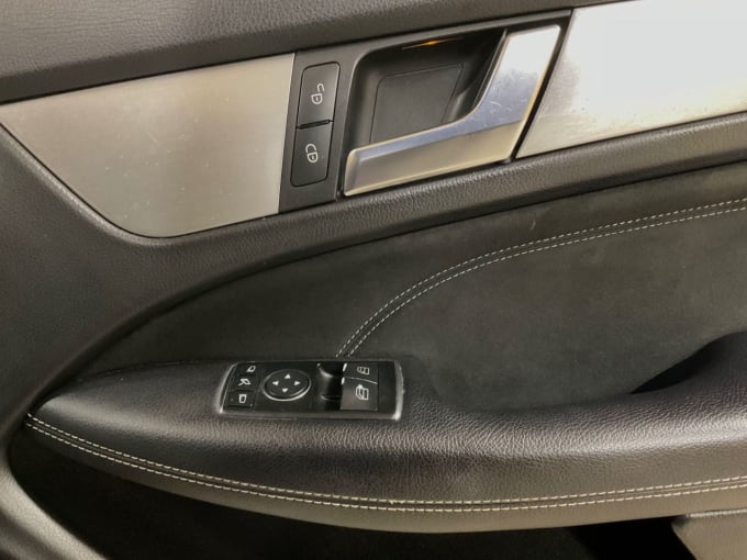 2025 Mercedes-benz C-class